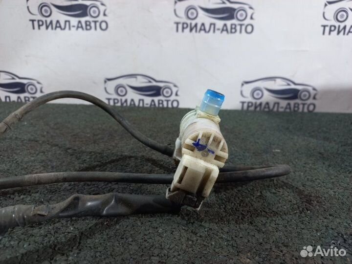 Насос омывателя X-Trail T31