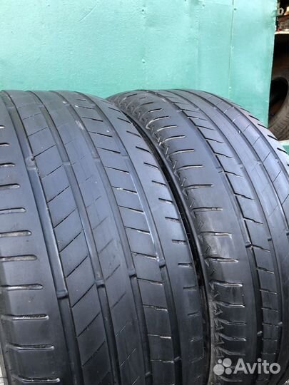 Bridgestone Alenza 001 245/50 R19 105W