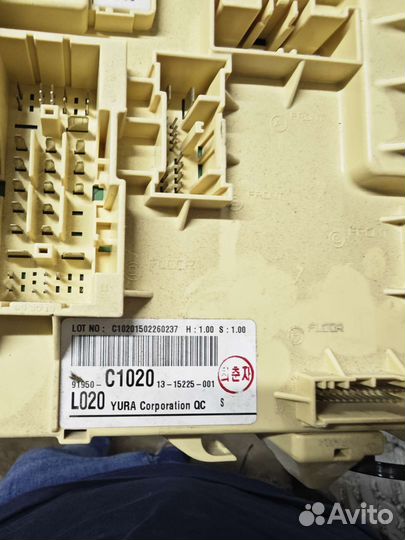 Блок предохранителей Hyundai sonata