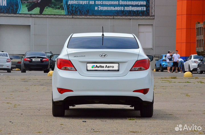 Hyundai Solaris 1.6 AT, 2015, 170 000 км