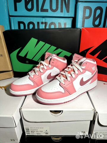 Nike Air Jordan 1 mid оригинал купить в Москве | Личные вещи | Авито