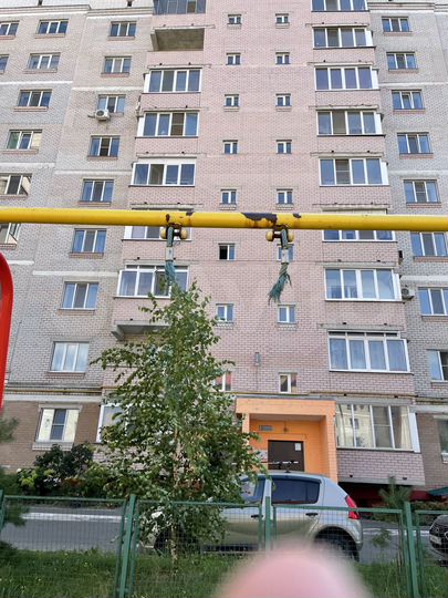 2-к. квартира, 65 м², 3/10 эт.