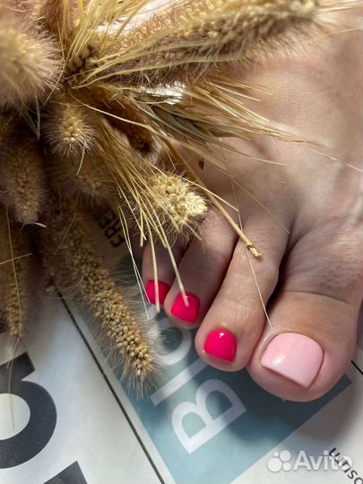 Маникюр, педикюр