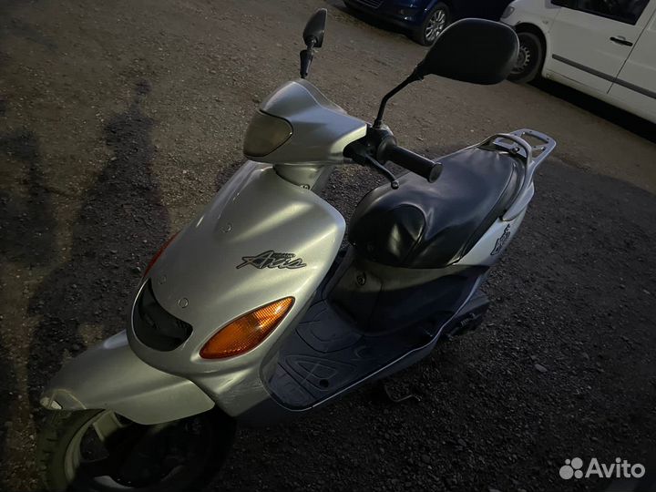 Yamaha grand axis 100