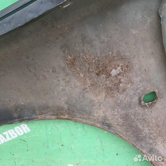 Крыло переднее правое Вольво C40