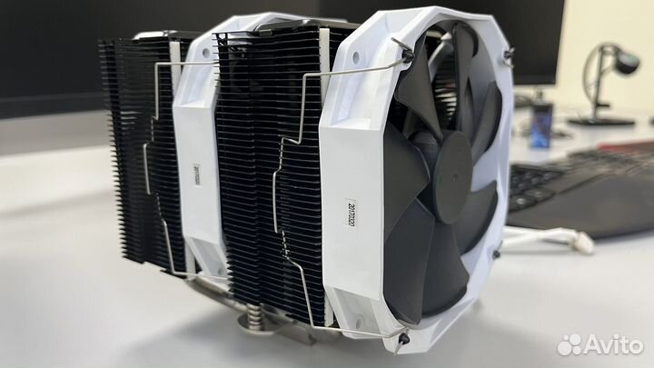 Процессорный кулер Phanteks PH-TC14PE
