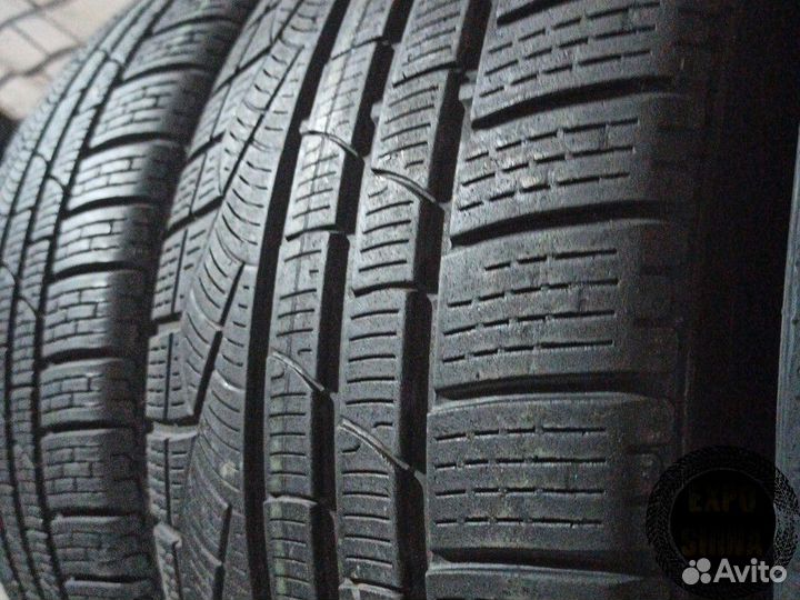 Pirelli Winter Sottozero 240 Serie II 265/40 R20 104V