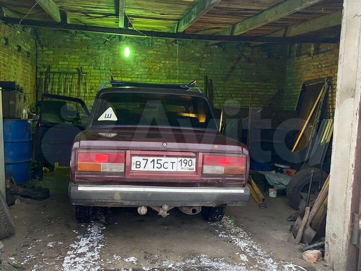 Гараж, > 30 м²