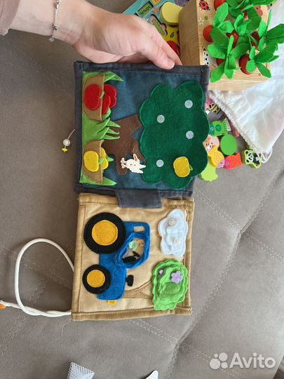 Книга пазвивающая из фетра