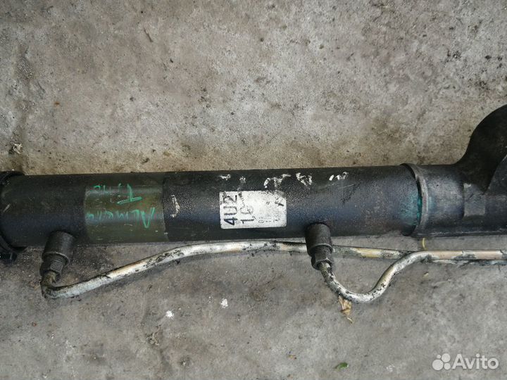 Рейка рулевая Ниссан Альмера Тино