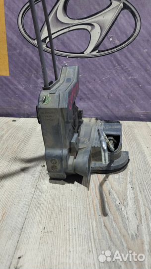 Замок перед двери Hyundai solaris 2 Прав