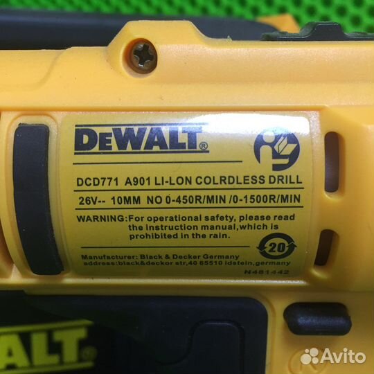 Шуруповерт dewalt 26v (новый)