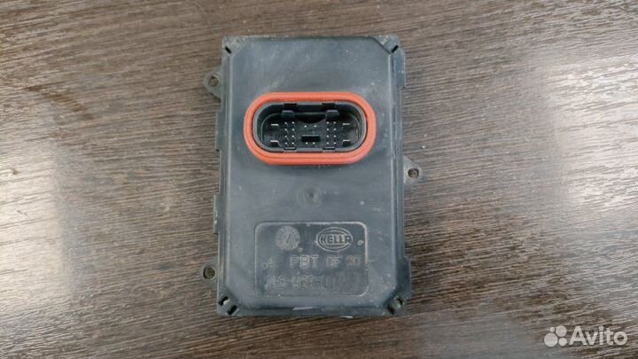 Блок розжига Audi A8 D3 6.0 BHT 2008