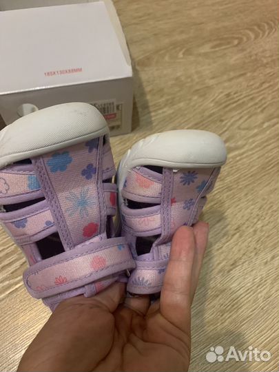 Сандалии для девочки 25 размер