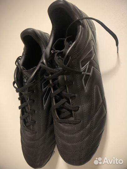 Футбольные бутсы kelmi