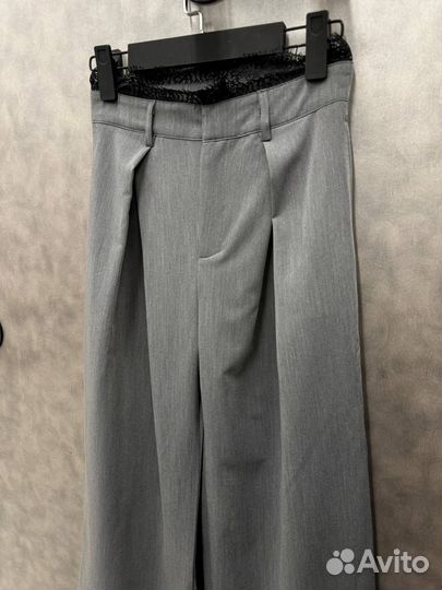 Брюки свободные женские