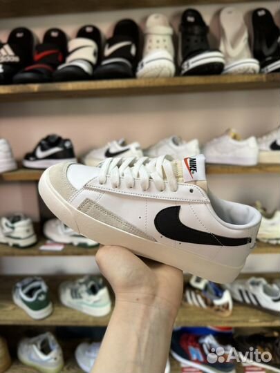 Кеды женские nike blazer белые