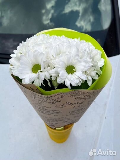 Мини букет из ромашек