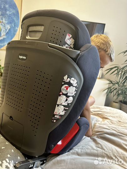 Детское авто кресло
