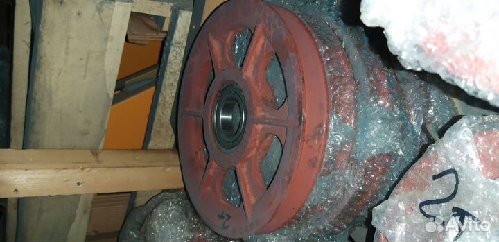 Ролик крюковой подвески для тельфера Болгария