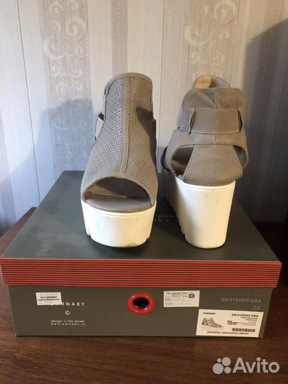 Босоножки carnaby 38