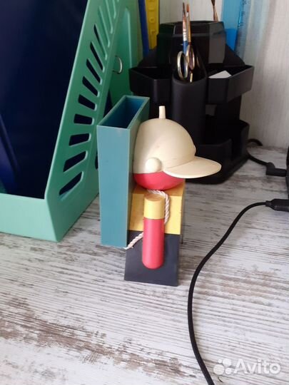 Подставка для ручек и карандашей из СССР Турист