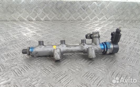 Топливная рампа дизельная audi A6 C7 (XML18BB01)