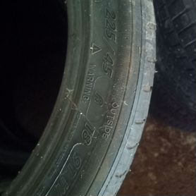 Michelin Pilot Sport 3 225/45 R18