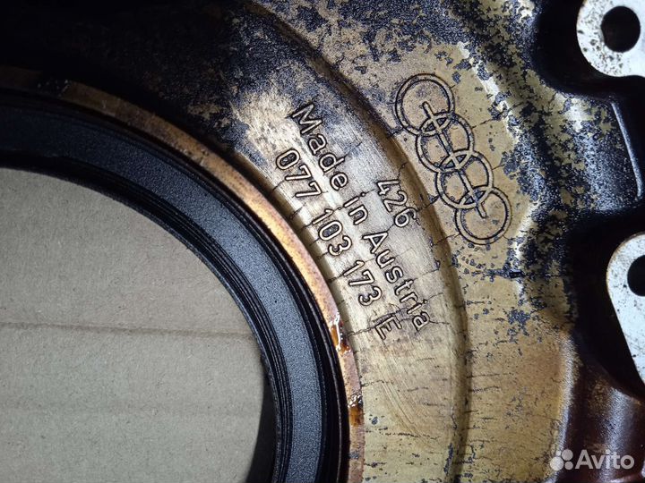 Крышка коленвала задняя audi a8 d2 ауди akg 4,2