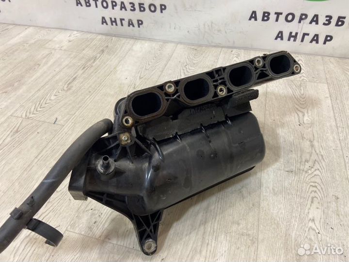 Коллектор впускной Toyota Avensis T25 1zzfe 2008