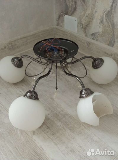 Люстра потолочная 5 рожковая