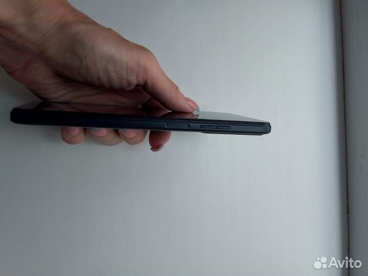 Телефон Tecno