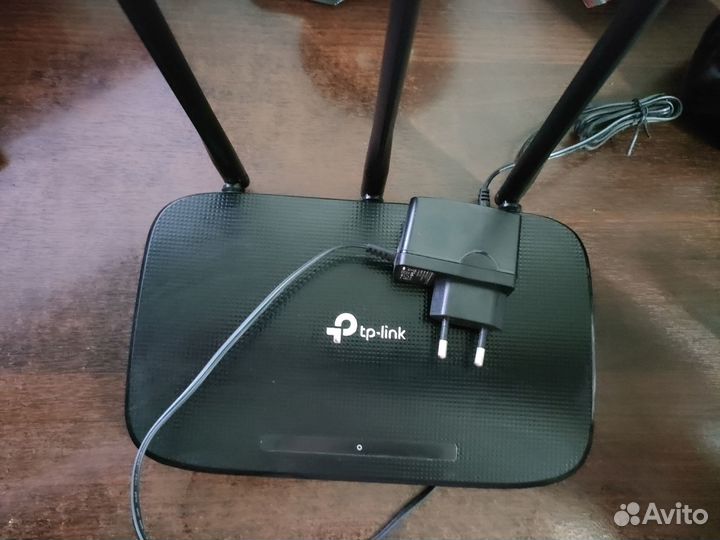 Продам Wi-Fi роутер TP-Link TL-WR940N