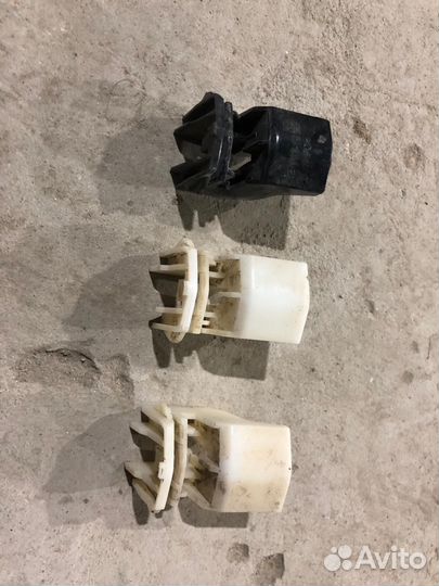 Кронштейн бампера camry