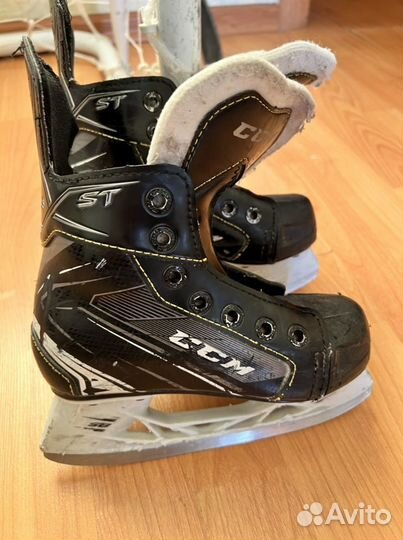 Коньки хоккейные ссм