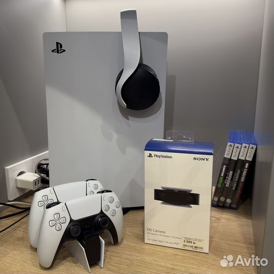 PS5 + аксессуары + 78 игр