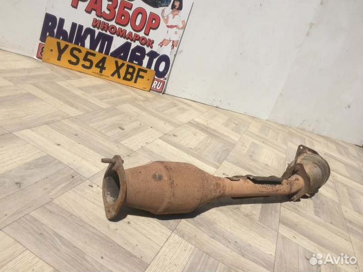 Выхлопная труба глушитель левая Nissan Pathfinder