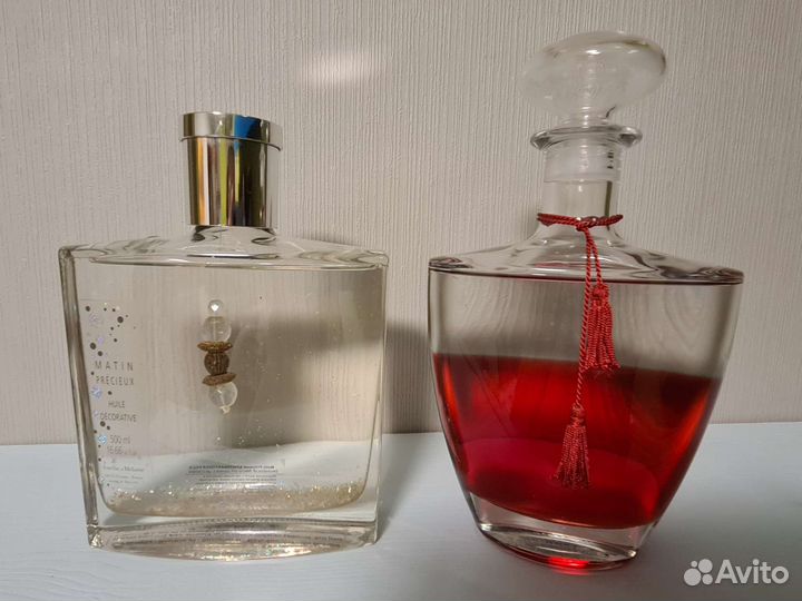 Декоративная бутылка с маслом для ванны