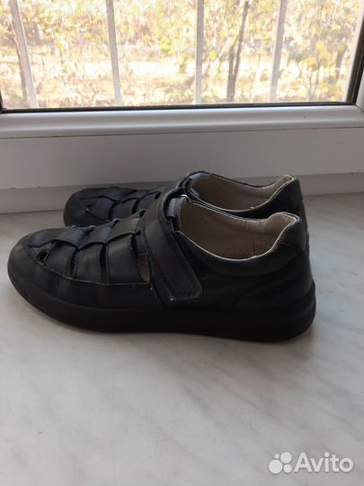 Сандалии для мальчика 36р