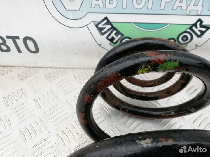 Пружина задняя Volkswagen Transporter T3