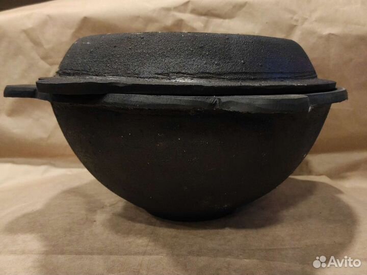 Казан 8л+крышка сковорода чугунная