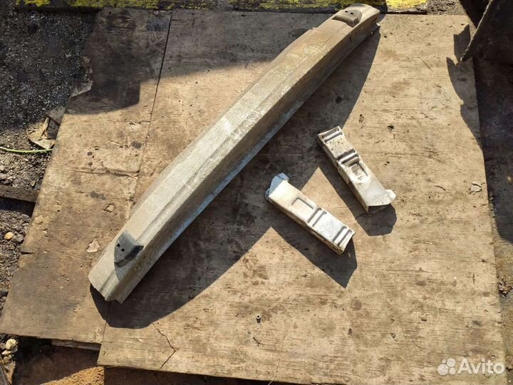 Усилитель заднего бампера седан Ауди А6 С5