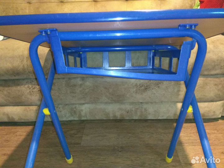 Столик детский для занятий