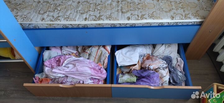 Кровать двухъярусная для детей