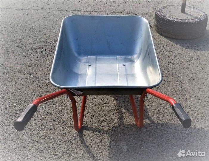 Тачка садовая Корона 80 кг 65 л 1 колесо