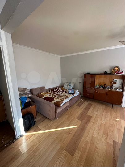 2-к. квартира, 47 м², 3/5 эт.