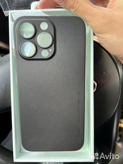 Чехол на iPhone 13 pro новый