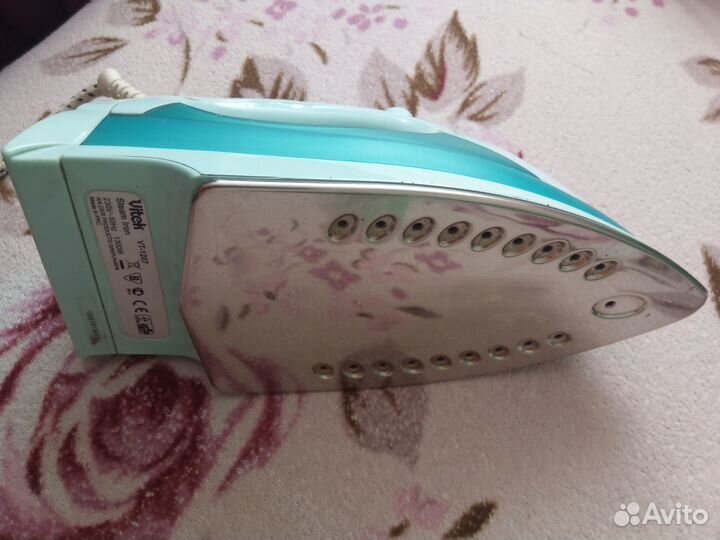 Утюг vitek