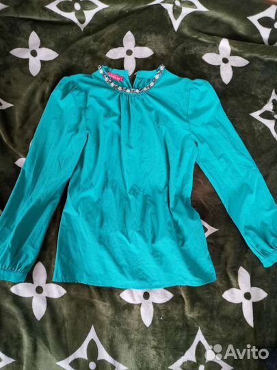 Блузка Evona с камнями, стразы, S