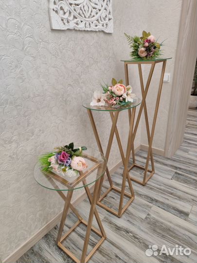 Стойка для цветов, украшений, праздника